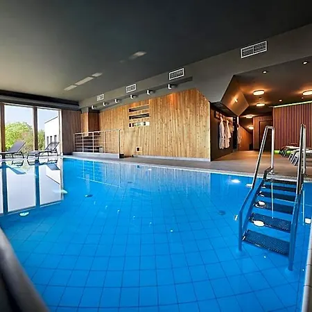 Maxmilian Lifestyle 4* Bobnice